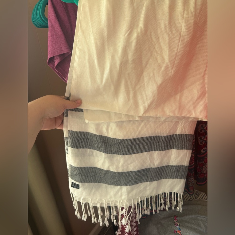 Amanda Blu White and Gray Striped Scarf